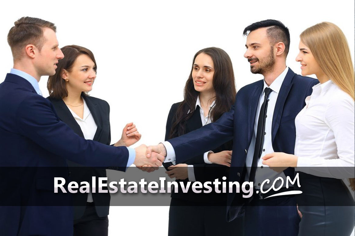 5 Mistakes of Real Estate Networking | RealEstateInvesting.com